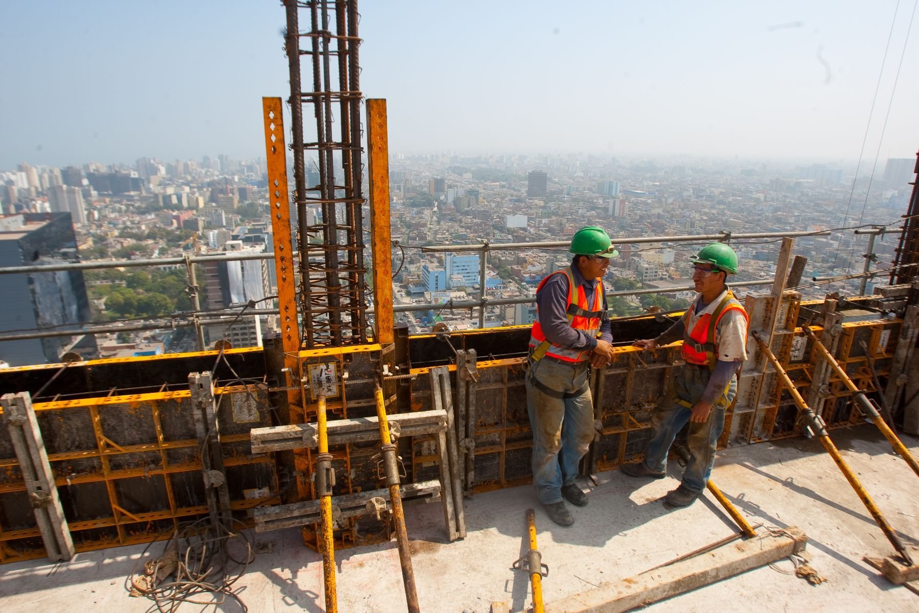 000137198W.width-1920