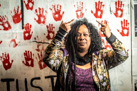 5. Monica Mírosb.jpg
