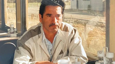 Enrique Oyarzún.jpeg