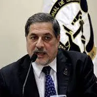 Ernesto Bustamante Donayre
