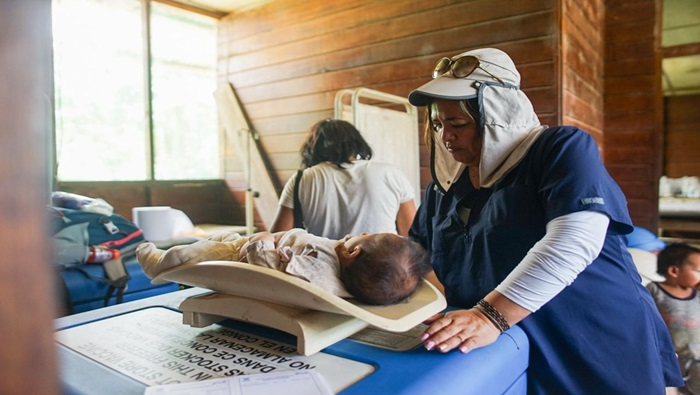 Niño en comunidad de Yomibato