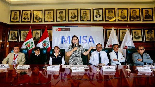 Minsa conforma grupo de expertos para hacer frente al dengue en 20 regiones del país-1