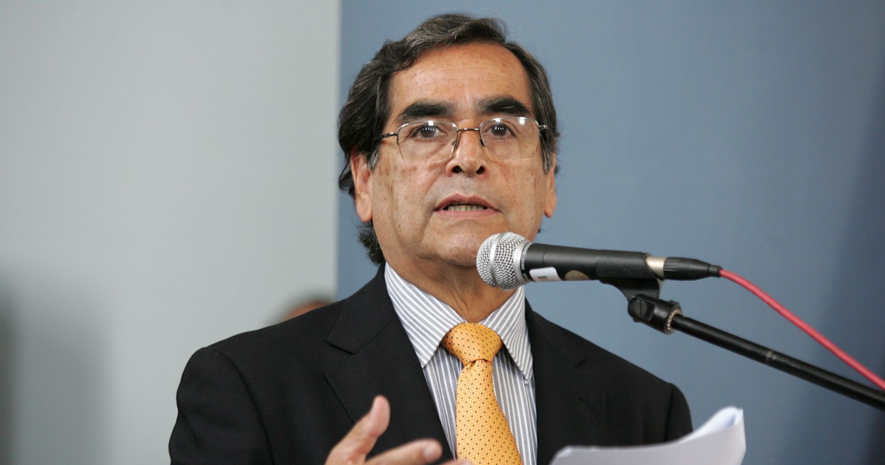 Oscar Ugarte es el quinto ministro de Salud desde el inicio de la pandemia  en el Perú - Salud con lupa