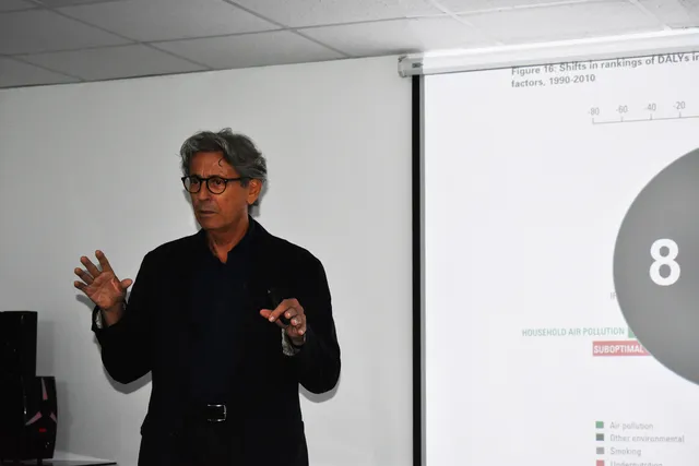 Paraentrevista.JPG