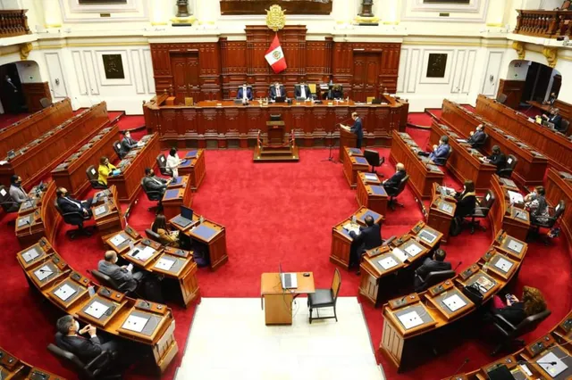 Pleno Congreso_Andina.jpg