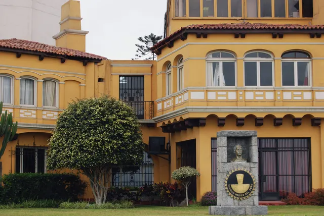 colegio-medico-del-perú