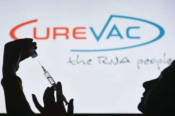 vacuna-curevac-coronavirus10042021.jpg