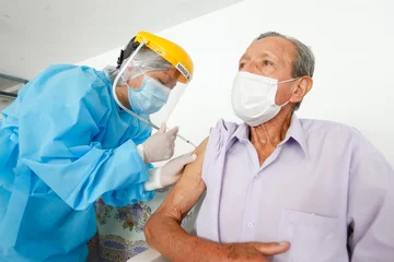 Vacunación adultos mayores