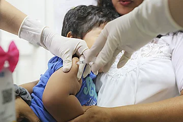 vacunas-peru.jpg